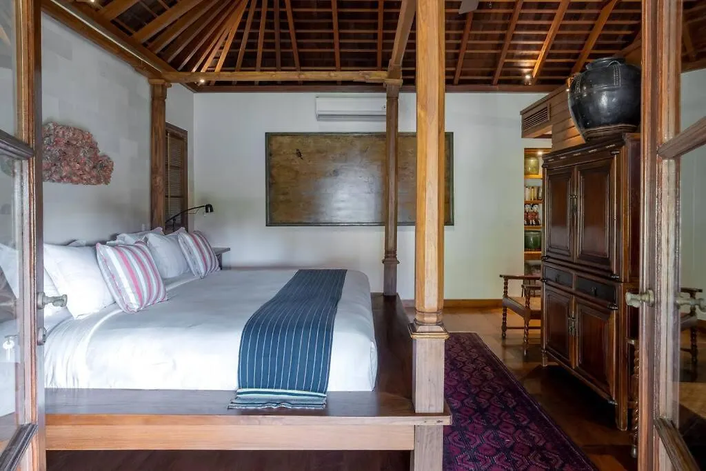 Villa Oost Indies Fully Staffed Luxury Villa, Walk To The Beach Experience True Balinese Style With All Modern Luxuries Seminyak