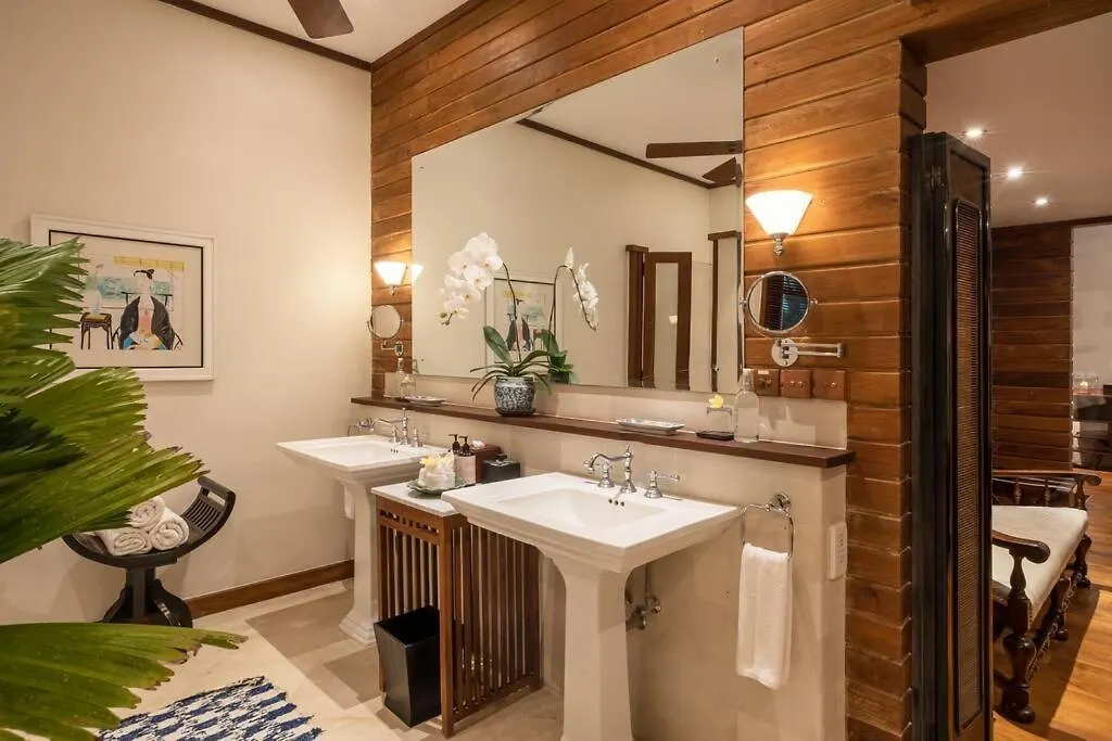 סמיניאק Villa Oost Indies Fully Staffed Luxury Villa, Walk To The Beach Experience True Balinese Style With All Modern Luxuries 0*,
