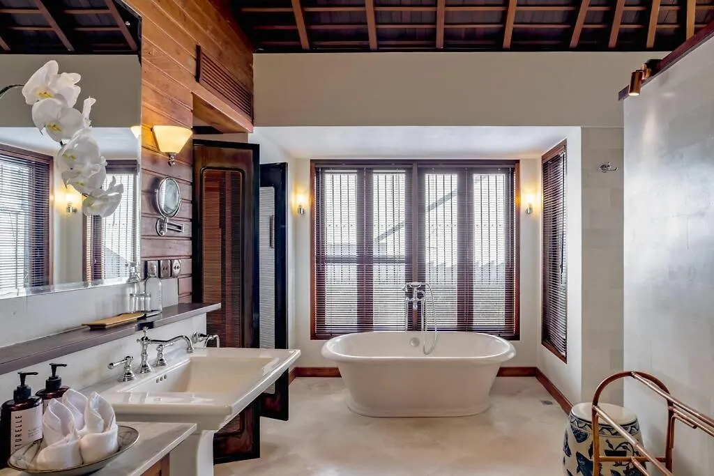 סמיניאק Villa Oost Indies Fully Staffed Luxury Villa, Walk To The Beach Experience True Balinese Style With All Modern Luxuries 0*,