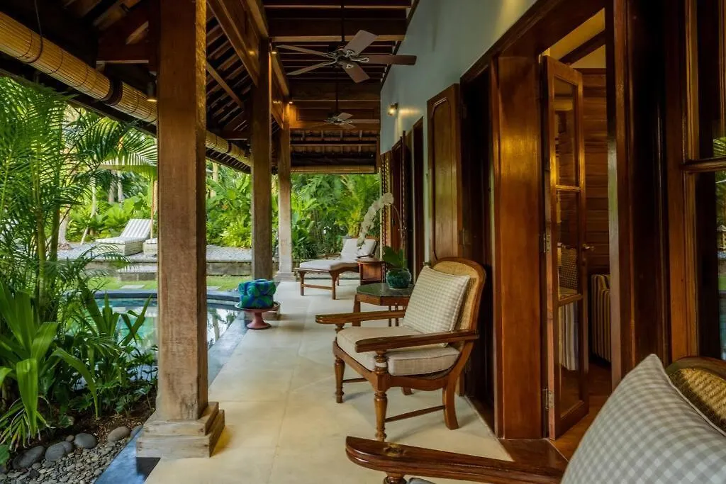 Villa Oost Indies Fully Staffed Luxury Villa, Walk To The Beach Experience True Balinese Style With All Modern Luxuries Seminyak Indonezja